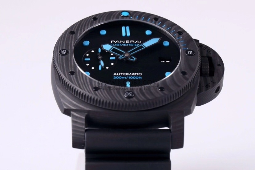 VS Panerai Submersible serisi PAM01616 karbon fiber replika saat incelemesi — 12. fotoğraf