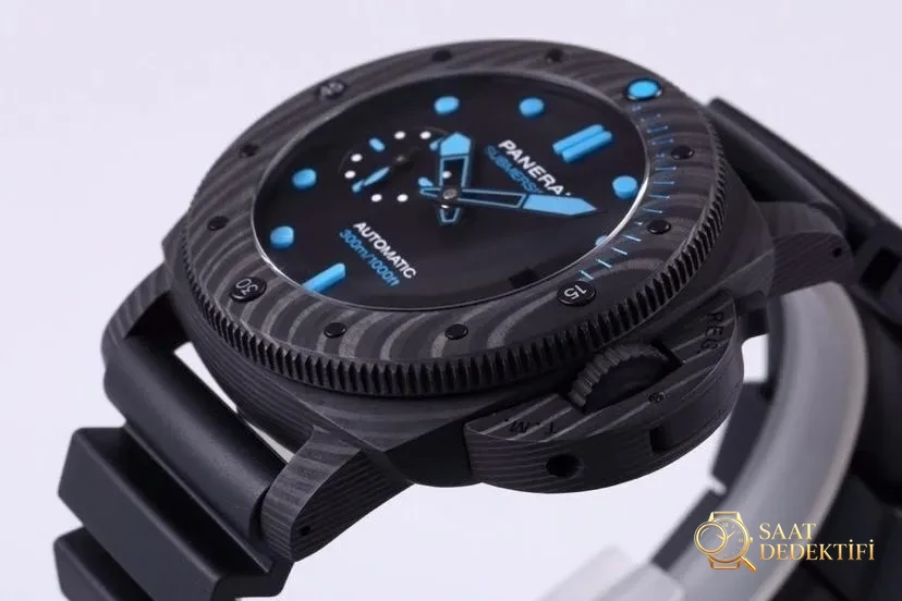 VS Panerai Submersible serisi PAM01616 karbon fiber replika saat incelemesi - Bilezik Bakla Ayrımı ve Pim Yapısı