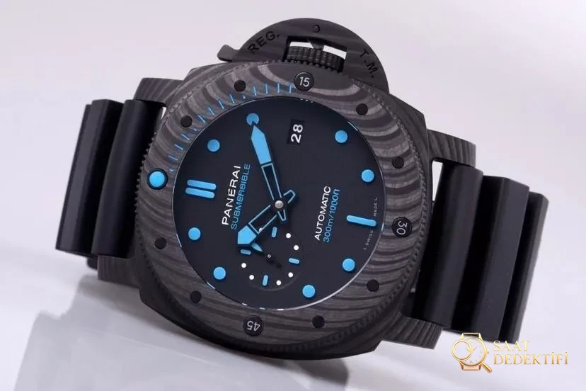 VS Panerai Submersible serisi PAM01616 karbon fiber replika saat incelemesi - Toka İçi Mikro Ayar Mekanizması