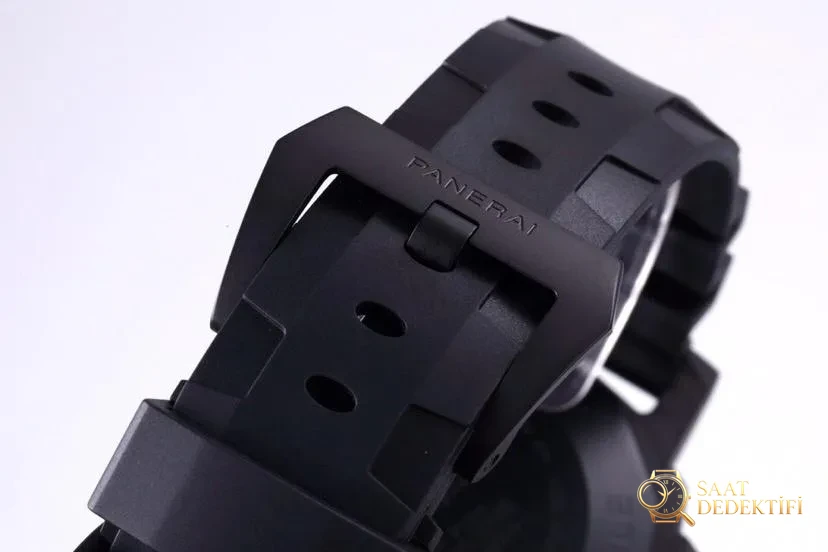 VS Panerai Submersible serisi PAM01616 karbon fiber replika saat incelemesi - Cam Yansıma Önleyici (AR) Kaplama