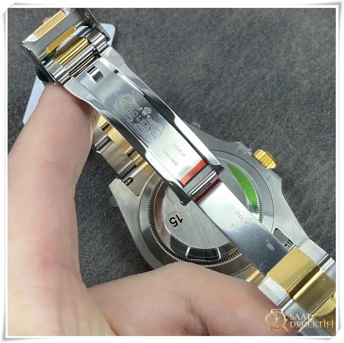 VS Factory Rolex çelik-altın (Two-Tone) Siyah Su Hayaleti 116613 altın kaplama sürüm ile elektrolizle kaplama arasındaki fark nedir? Rengi solar mı? - Fosfor ve Super-LumiNova Gece Görünümü