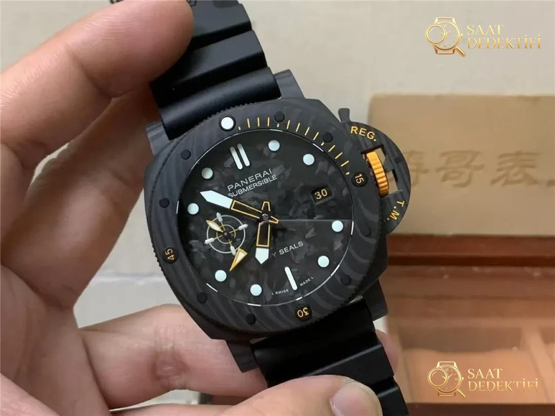 VS (SBF) fabrikası Panerai PAM1324 karbon fiber ilk bakışta replika belli olur mu? - Kadran Detayı ve Bezel İşçiliği