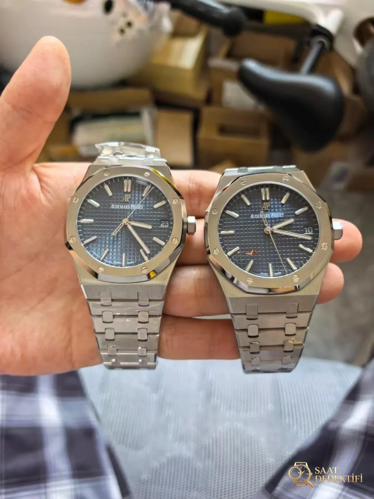 VS ve APS Arasında Mavi AP 15500 Fotoğraf Karşılaştırması - Fosfor ve Super-LumiNova Gece Görünümü