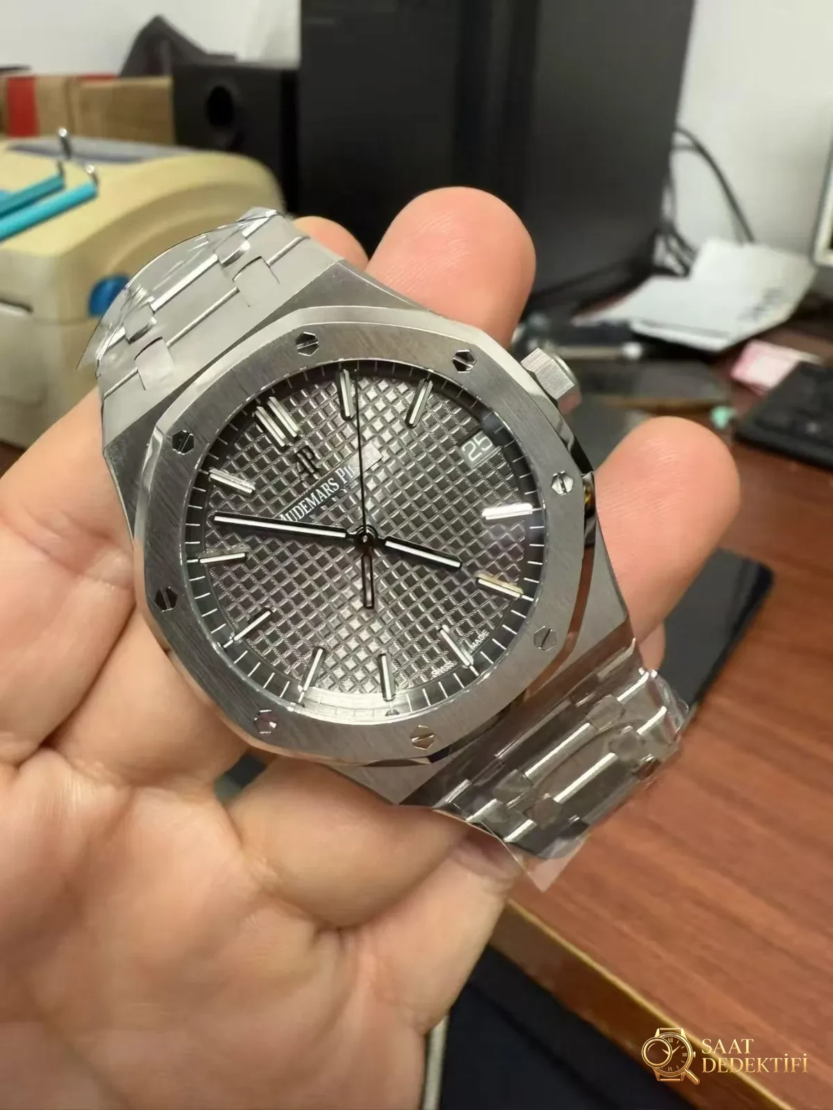 VSF 15500 Gri Saat