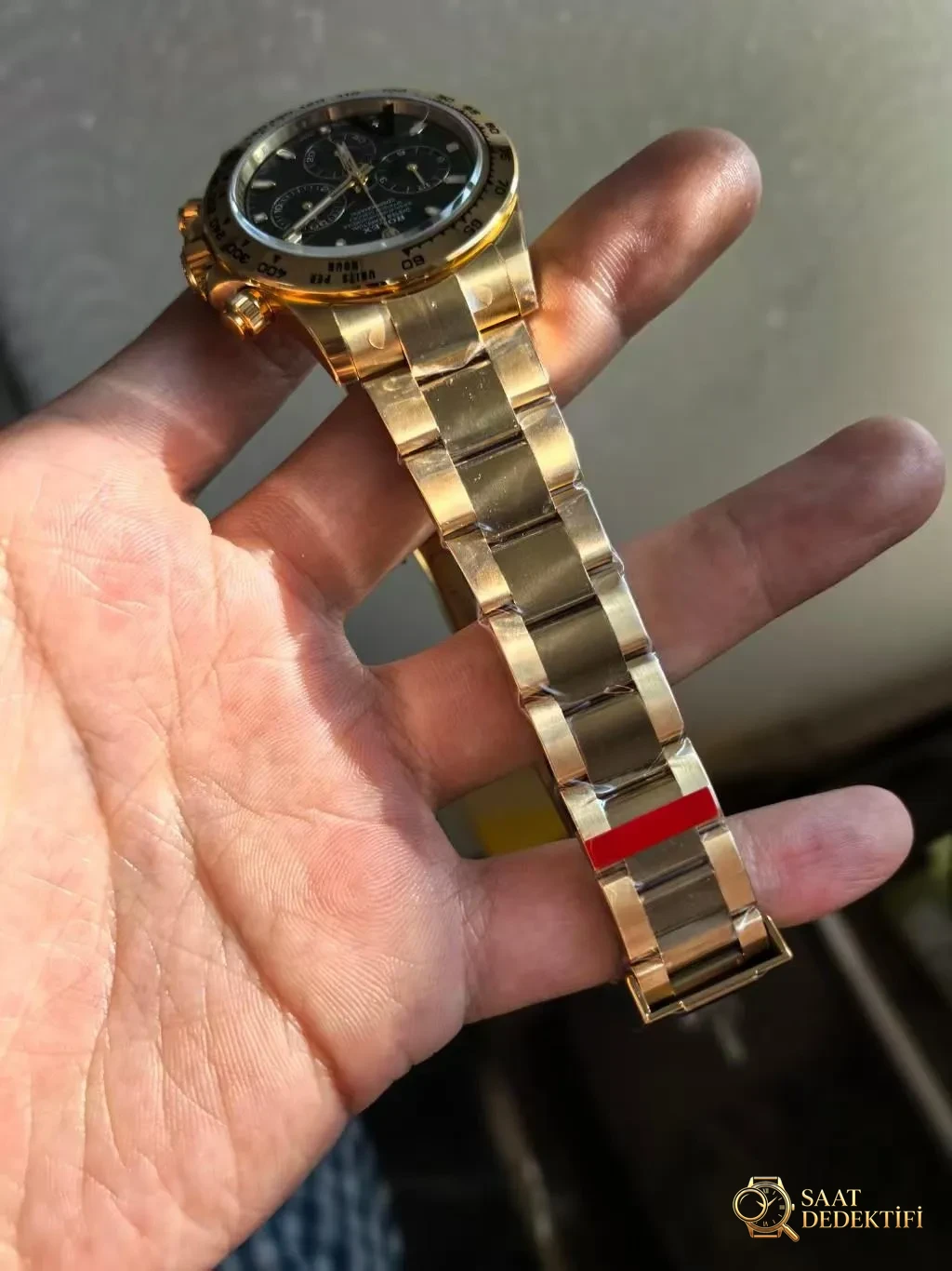 VSF Daytona Yellow Gold Green Dial V3 - Genel Açı ve Estetik Duruş
