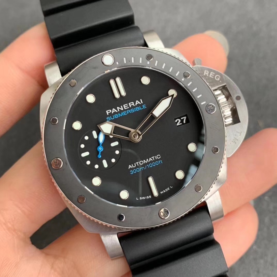 Replika Panerai Submersible 42mm