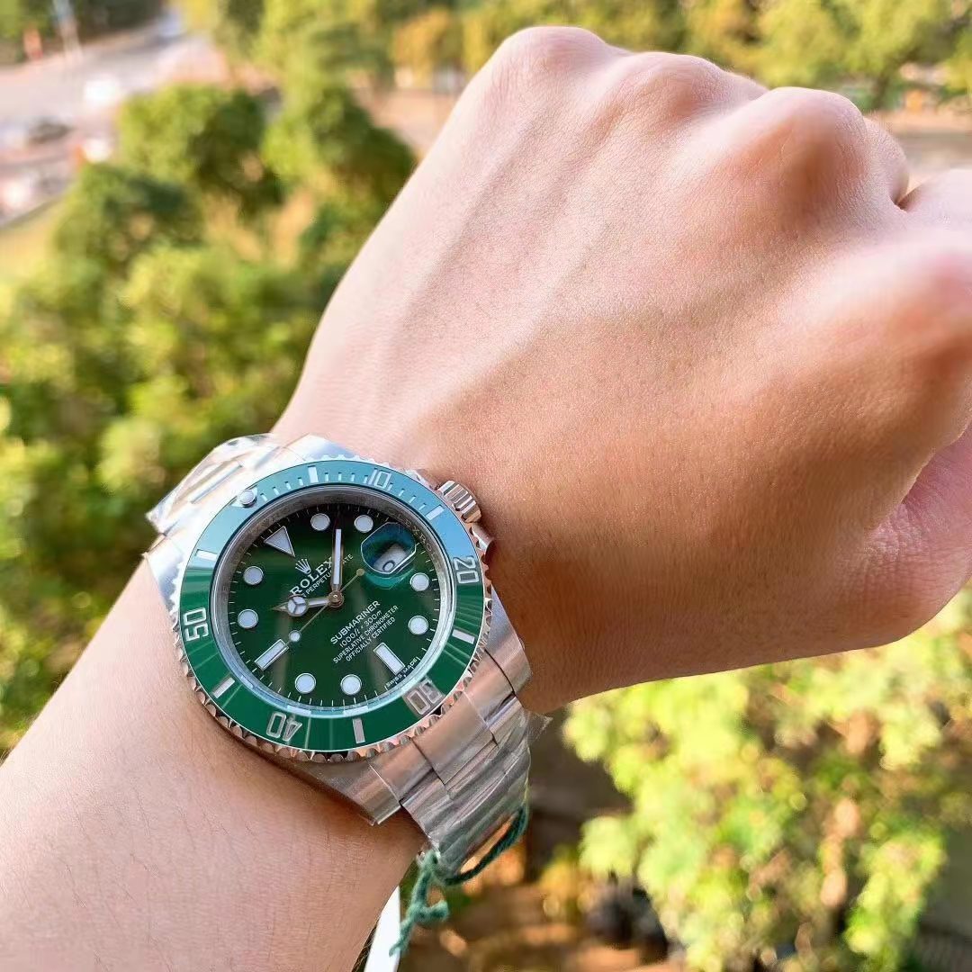 VSF Submariner 116610LV Kol Üstü Çekim