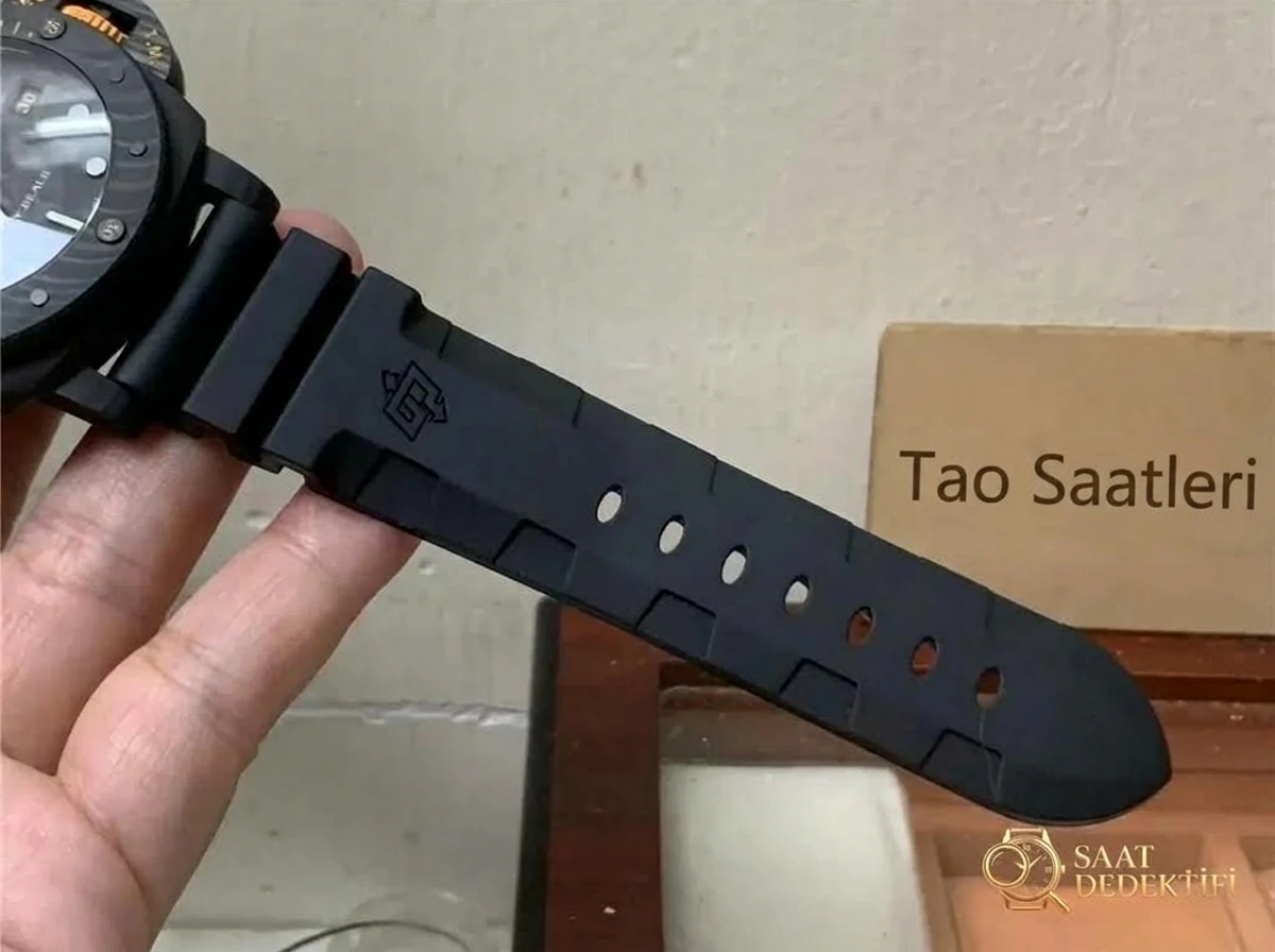 VS/SBF Factory Panerai PAM1324 karbon fiber almaya değer mi? - Bilekte Duruş ve Kasa Orantısı