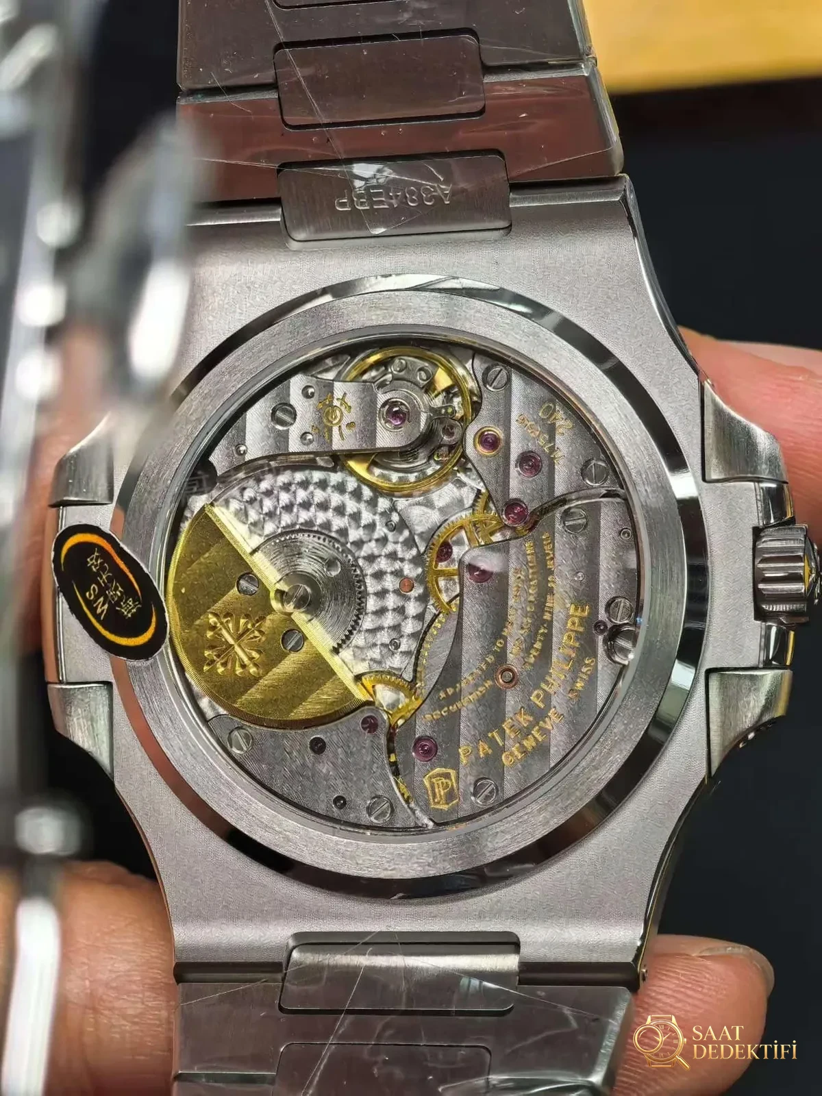 WS Factory tam modifiyeli Patek Philippe Nautilus 5712 SW kadranı, dolu orta aks, mat yüzeyli mooniphase kadranı ile bir çırpıda hedefe ulaşıyor mu? - Kasa Çeliği ve Polisaj Kalitesi