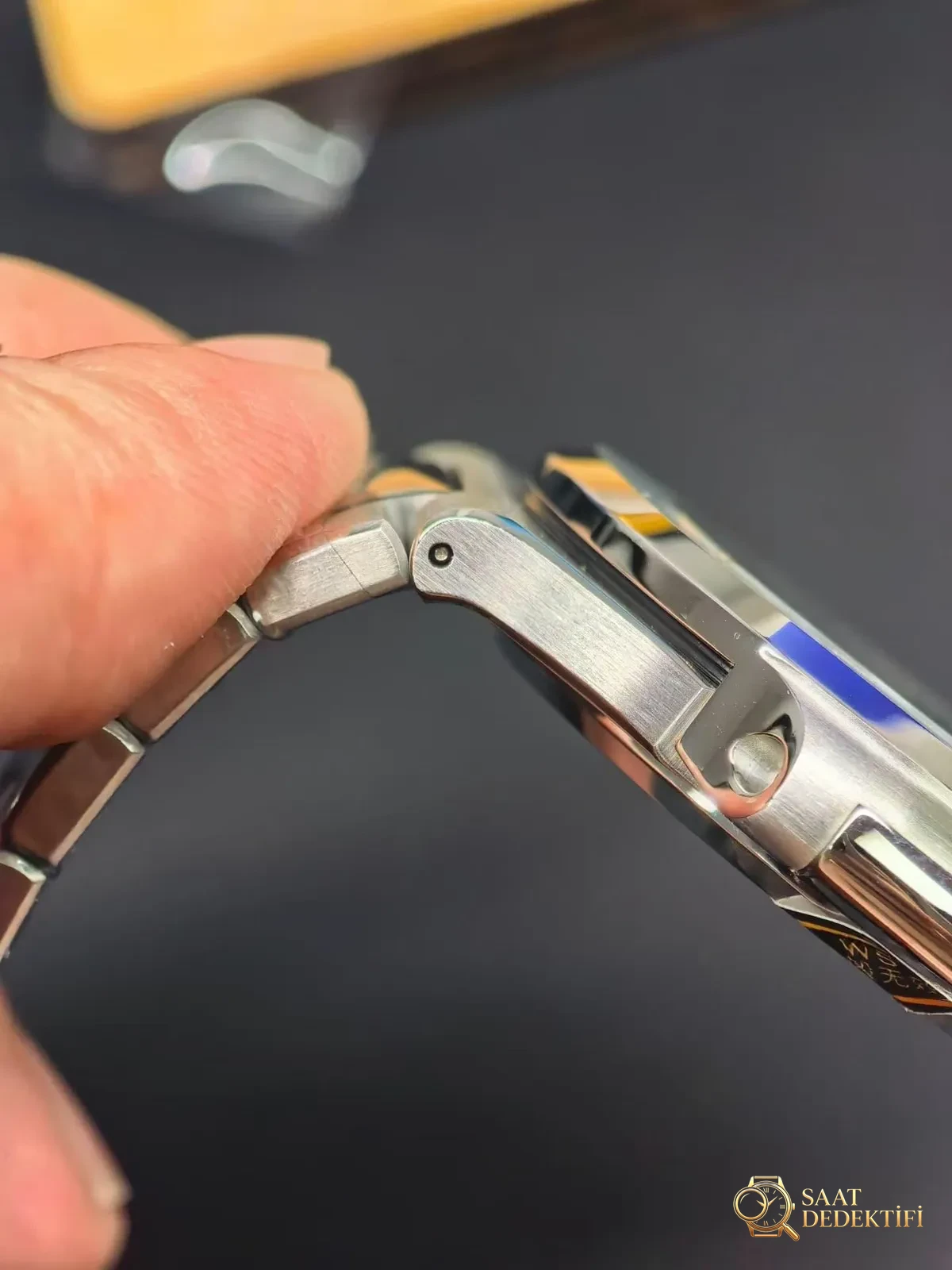 WS Factory tam modifiyeli Patek Philippe Nautilus 5712 SW kadranı, dolu orta aks, mat yüzeyli mooniphase kadranı ile bir çırpıda hedefe ulaşıyor mu? - Bilezik Bakla Ayrımı ve Pim Yapısı