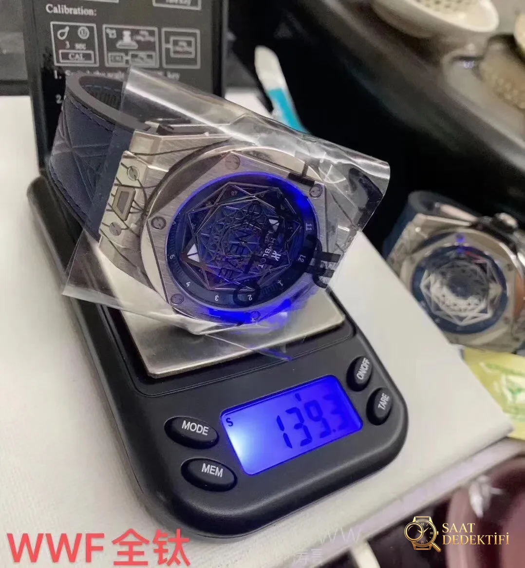 WWF Factory Hublot Big Bang Sang Bleu Tattoo İncelemesi: Sektördeki ilk gerçek titanyum SangBleu saati - Kasa Çeliği ve Polisaj Kalitesi