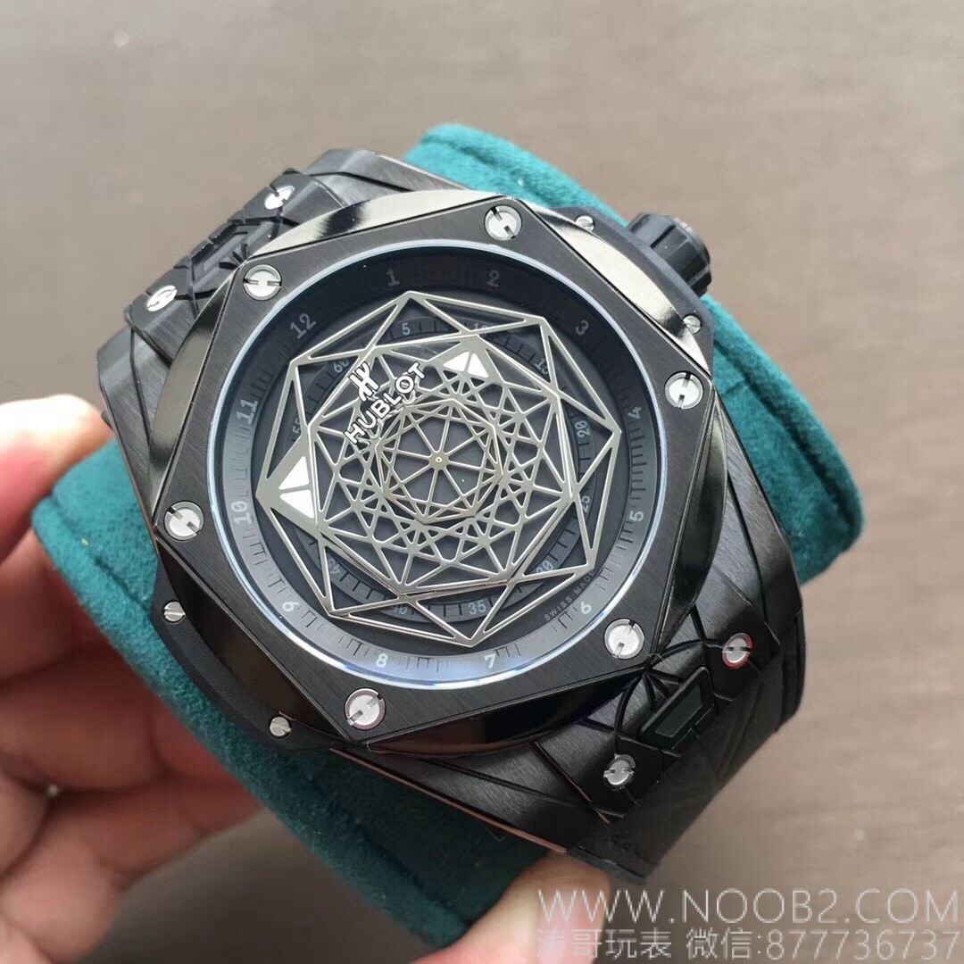 WWF Factory Hublot Big Bang Sang Bleu Tattoo İncelemesi: Sektördeki ilk gerçek titanyum SangBleu saati — 20. fotoğraf