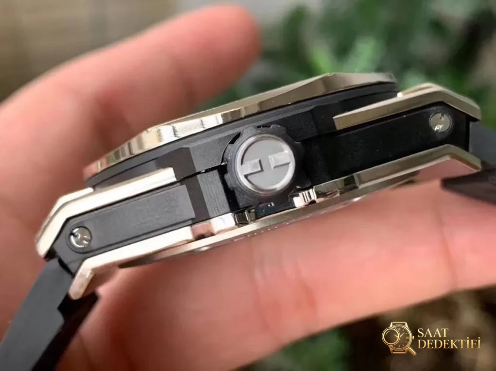 WWF Factory Hublot BIG BANG Tattoo işçiliği nasıl? İlk bakışta replika olduğu belli oluyor mu? - Klips Kilidi ve Lazer Damgalar