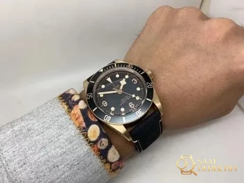 XF Factory A2824 Mekanizmalı Replika Zenith Type 20 Extra Special Bronz Saat - Mekanizma Zemberek ve Balans Detayı