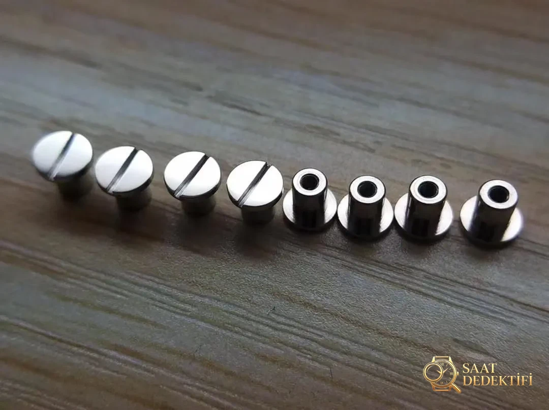 Qu'est-ce qui a été amélioré dans la version V3 de la montre en carbone forgé XF Factory Audemars Piguet 15706 ? - Angle général et position esthétique