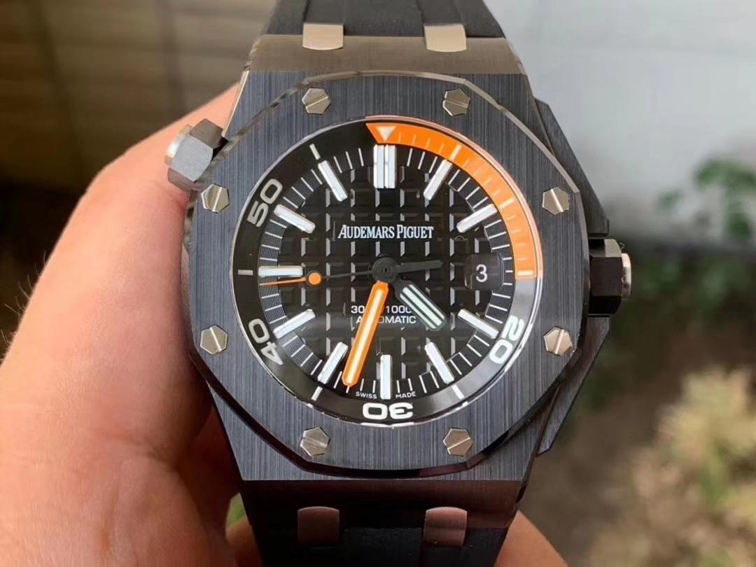 XF Factory Audemars Piguet 15707 seramik saat V2 versiyonu hâlâ ilk bakışta replika belli oluyor mu? — 8. fotoğraf