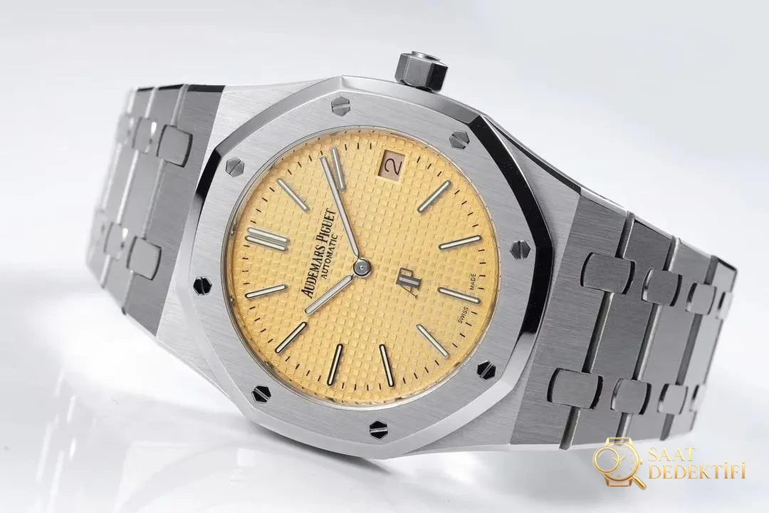 XF Factory Audemars Piguet Royal Oak 15202 rose gold kadranlı saat nasıl? - Bilekte Duruş ve Kasa Orantısı