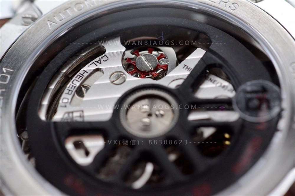 XF Factory TAG Heuer Carrera serisi - Yeni mavi kadranlı saat işçilik incelemesi — 5. fotoğraf