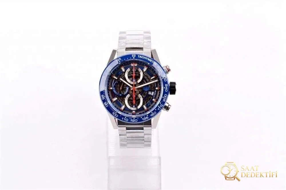 XF Factory TAG Heuer Carrera serisi - Yeni mavi kadranlı saat işçilik incelemesi - Bilekte Duruş ve Kasa Orantısı