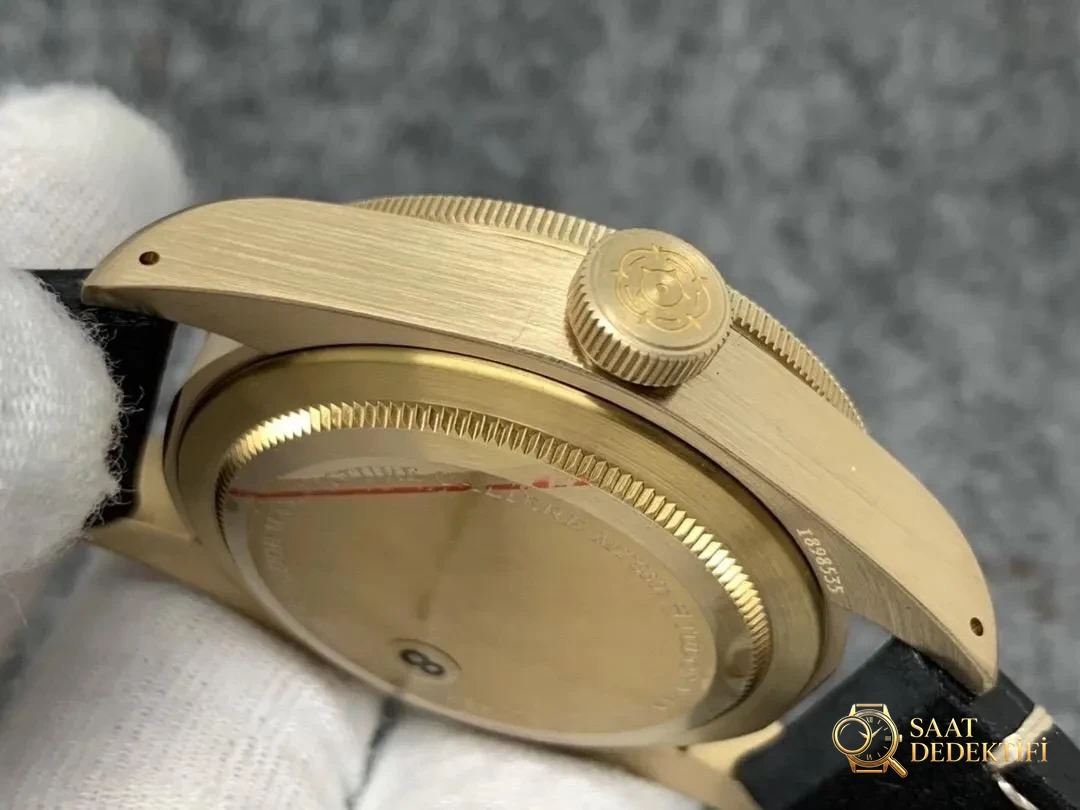 XF Factory Tudor Bronz Arduvaz Grisi M79250BA Kol Saati Detaylı İncelemesi - Fosfor ve Super-LumiNova Gece Görünümü