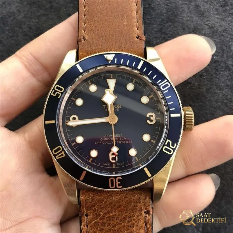 XF Factory Tudor mavi bronz çiçek saat incelemesi - Kasa Profili ve Kurma Kolu İncelemesi