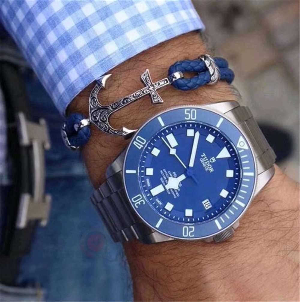 XF Factory Tudor Mavi Savaş Baltası Orijinal Karşılaştırmalı Görsel İncelemesi — 7. fotoğraf