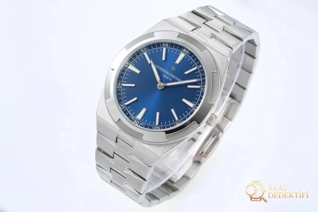 XF Factory Vacheron Constantin Overseas 2000V mavi kadran almaya değer mi? - Kadran Detayı ve Bezel İşçiliği
