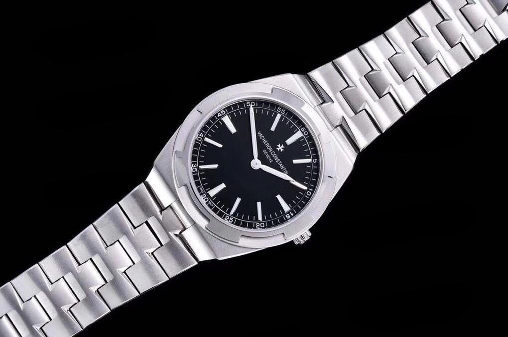 XF Factory Vacheron Constantin Overseas 2000V Siyah Kadranlı Ultra İnce Saat İncelemesi — 2. fotoğraf