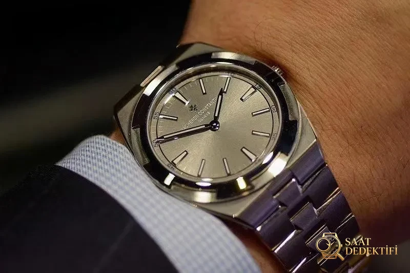 XF Factory Vacheron Constantin Overseas Ultra İnce 2000V Kol Saati - Tepe Koruması ve Ayar Fonksiyonu