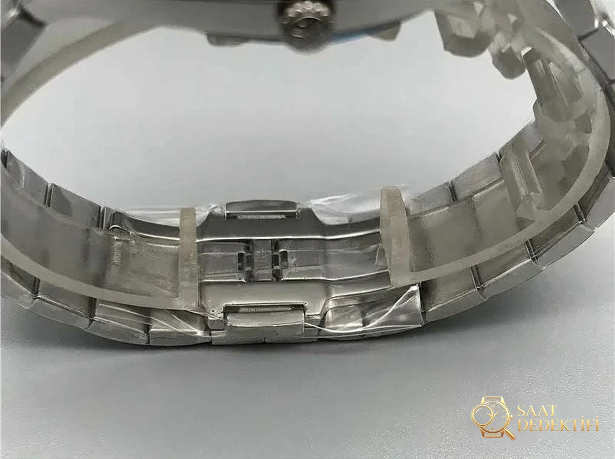 XF Factory Vacheron Constantin Overseas Ultra İnce 2000v Siyah Kadran Kol Saati İncelemesi - Bilekte Duruş ve Kasa Orantısı