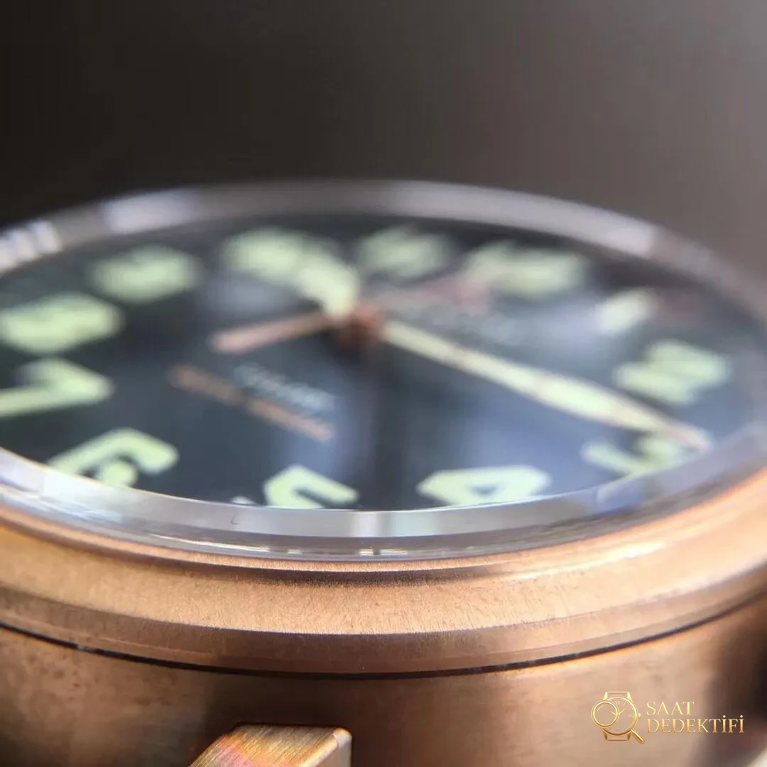 XF Factory Zenith Bronz Pilot Big Flieger V3 Sürümü - Çok Fotoğraflı Detaylı İnceleme - Arka Kapak ve Mekanizma Detayı