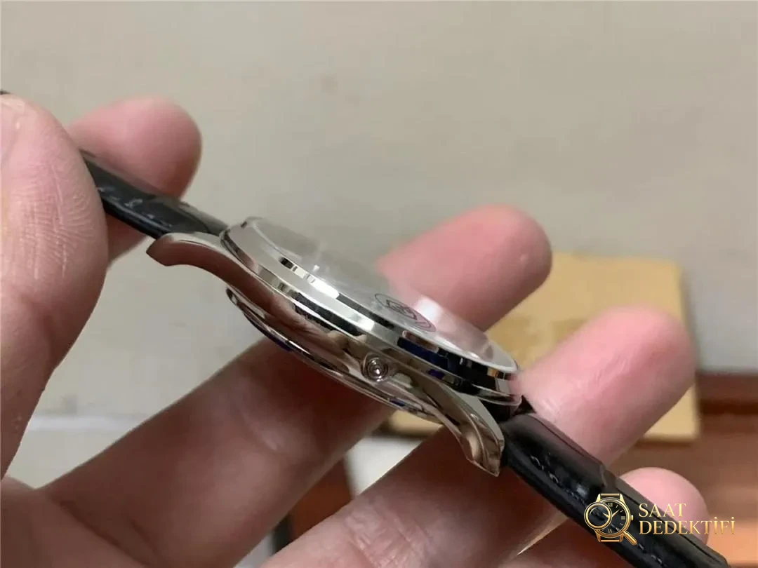 Yeni APS Factory Jaeger-LeCoultre Master ay evreli tek parça 925 mekanizma, GF, ZF, AZ gibi büyük fabrikaları alt edebilir mi? - Bilekte Duruş ve Kasa Orantısı
