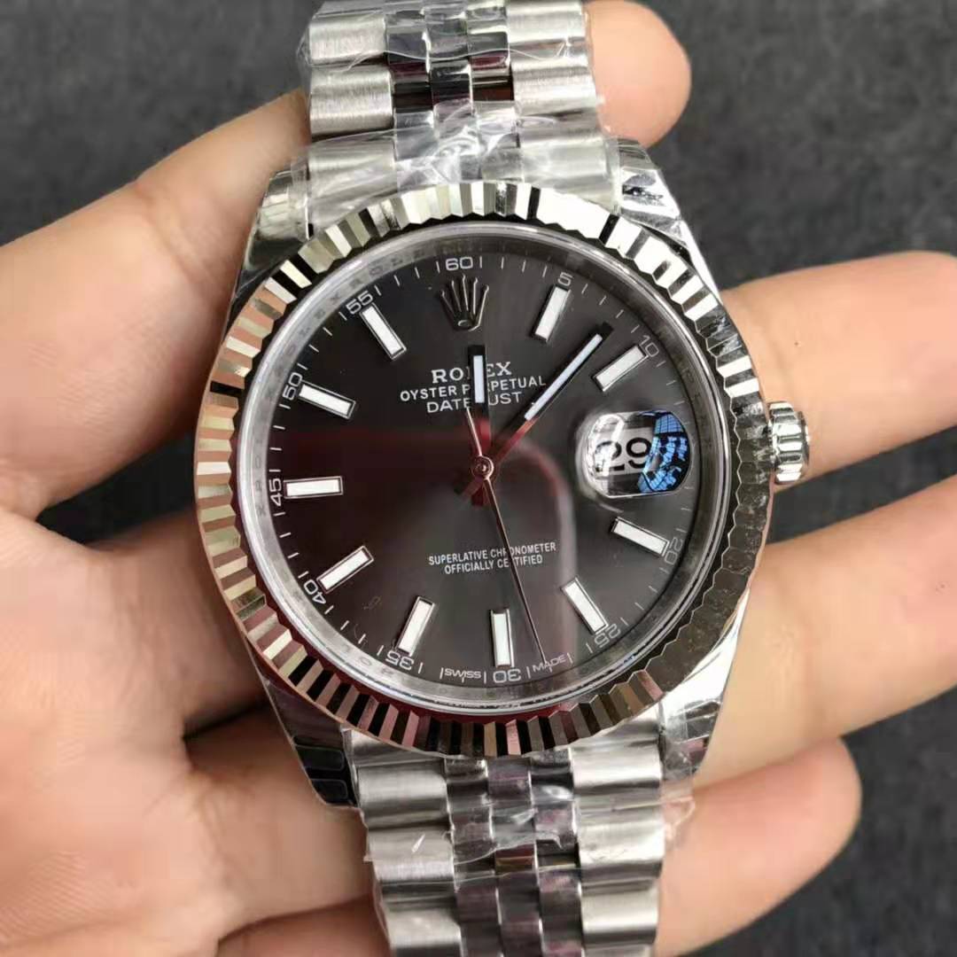 Replika Rolex Datejust 41mm Gri 126334