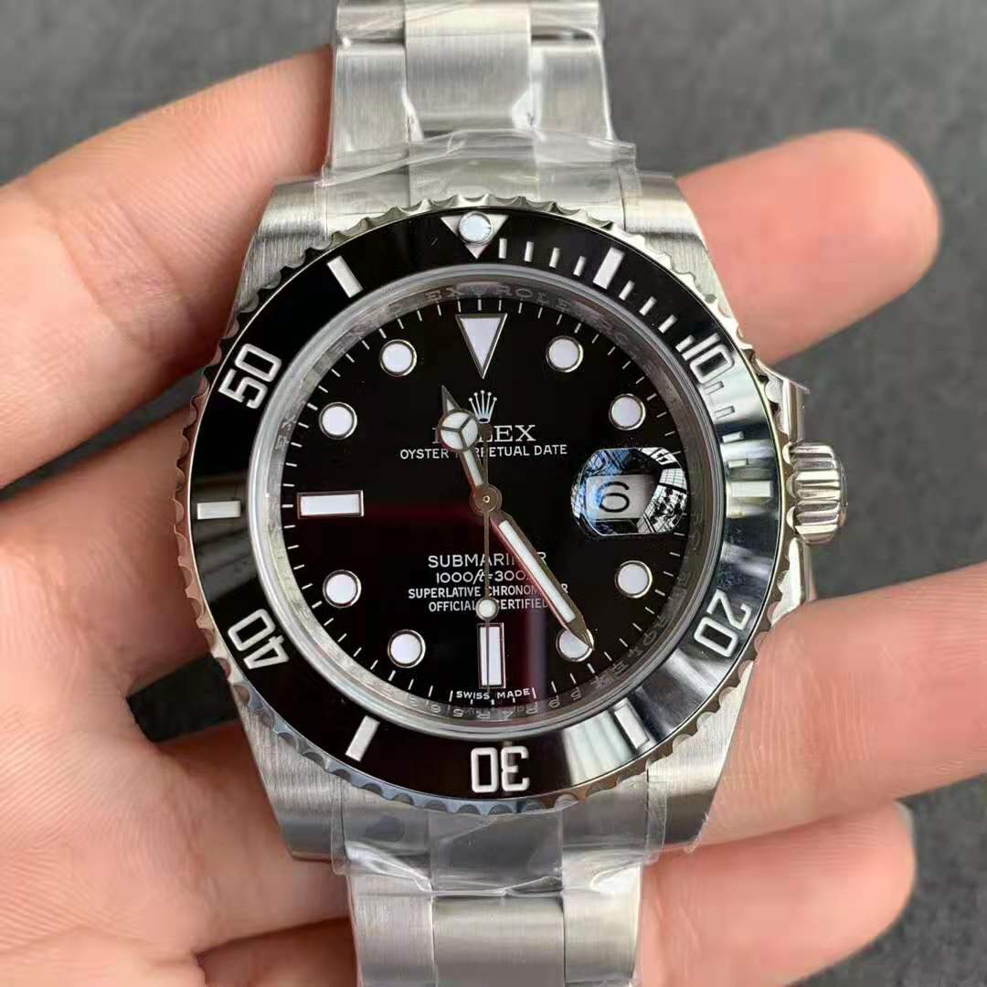 Noob V8 Replika Rolex Submariner 116610LN
