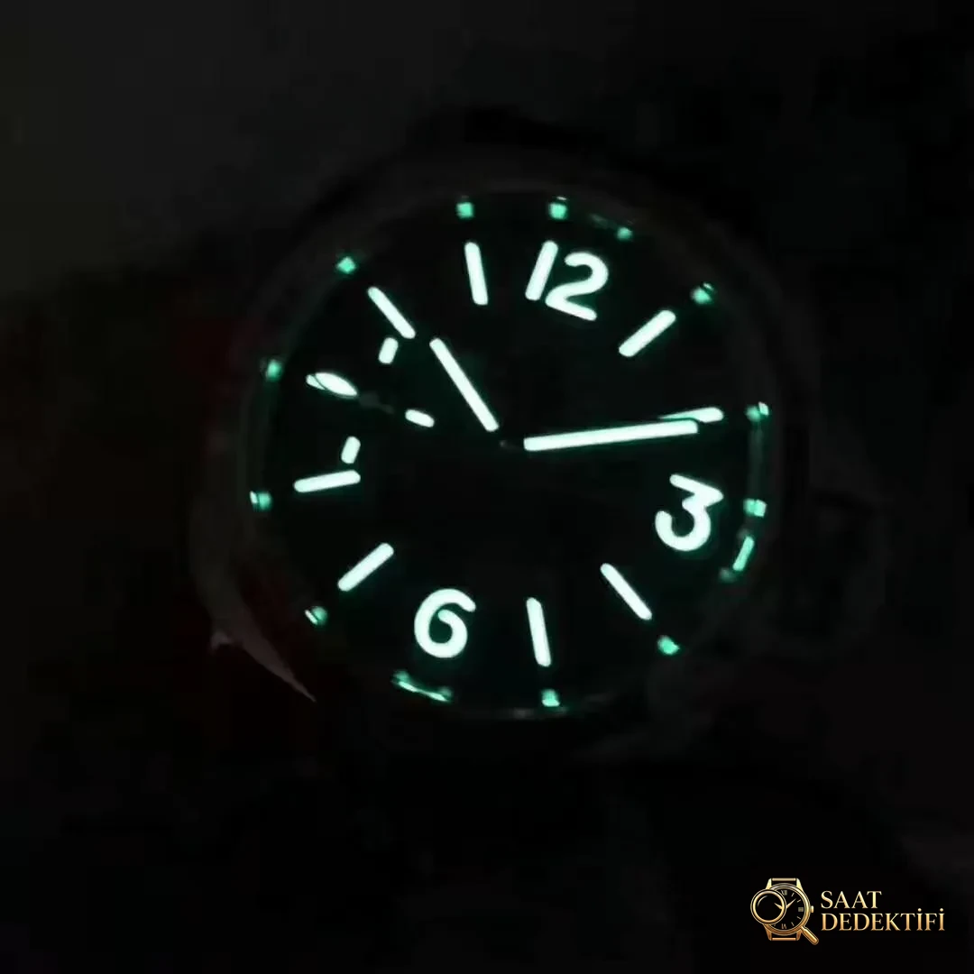 Yeni Başlayanlar İçin En İyi On Replika Saat - Kurma Kolu Koruyucusu ve Tepe Logosu