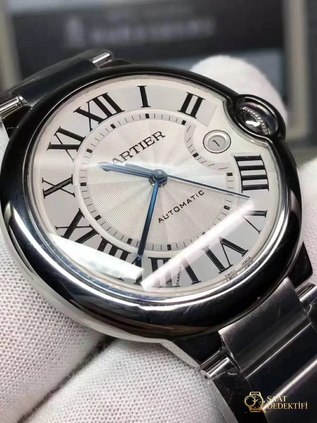 Yeni Başlayanlar İçin En İyi On Replika Saat - Bezel İçi Rehaut Gravürü ve Hizalaması
