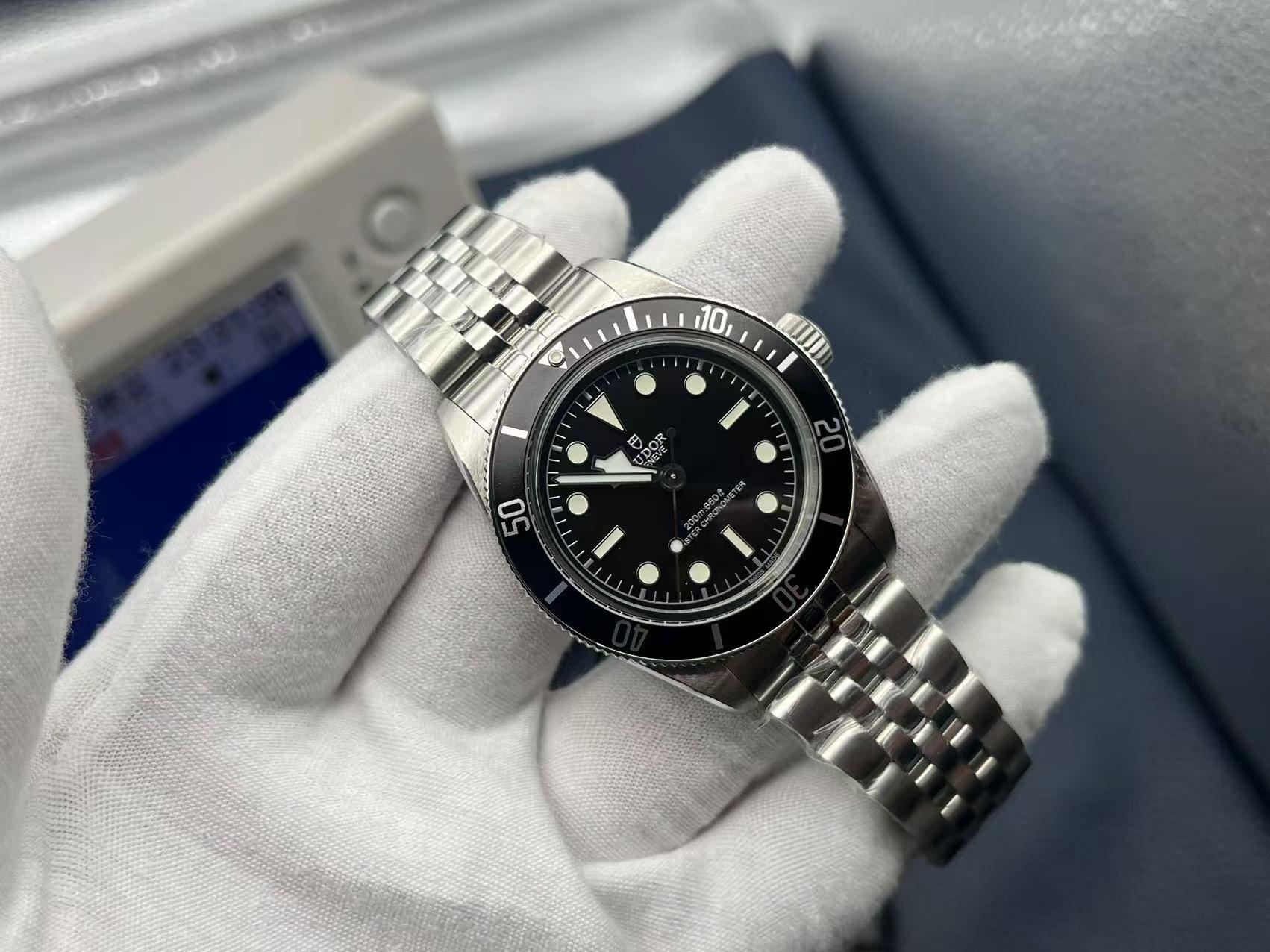 Yeni Black Bay M7941A1A0NU-0003 tanıtıldı — 2. fotoğraf