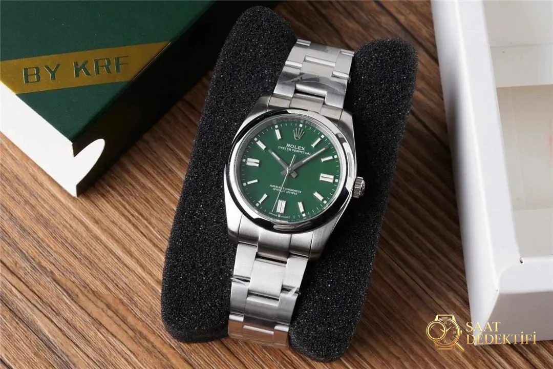 Yeni cila kadranlı KRF Factory Rolex Oyster Perpetual 126000 serisi 36 mm işçiliği nasıl? - Bilezik Bakla Ayrımı ve Pim Yapısı