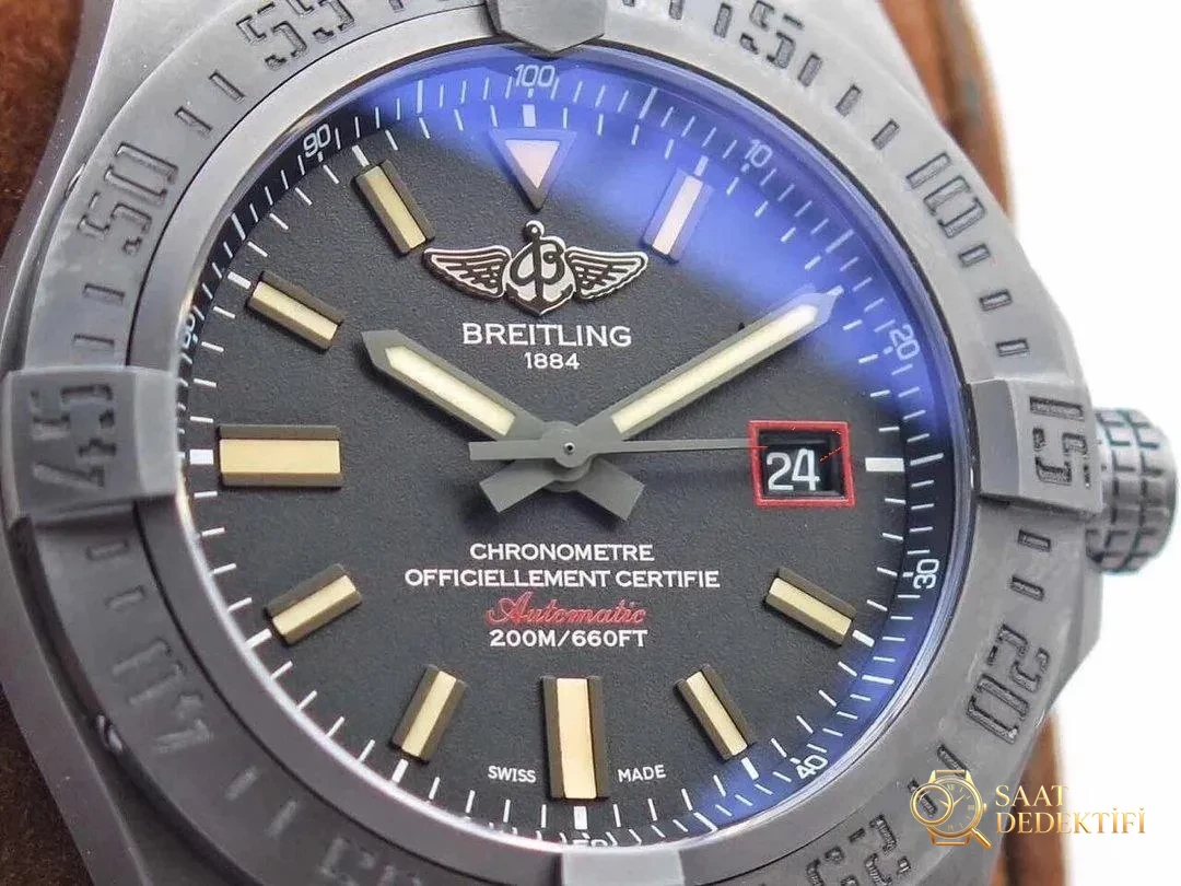 Replika Breitling Avenger AR Coated Cam