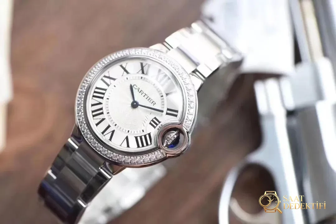 Yeni HBBV6 Factory Cartier Ballon Bleu 33 mm el işçiliği sonradan taşlı kadın saati ne kadar? Sahtesi anlaşılır mı? - Kasa Profili ve Kurma Kolu İncelemesi