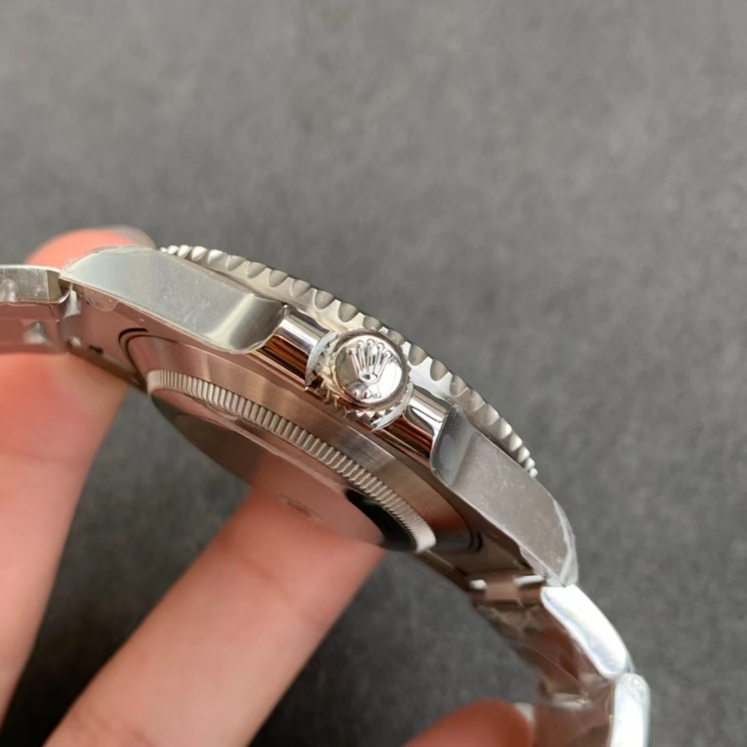Rolex Sumbariner 116619LB Kurma Kolu