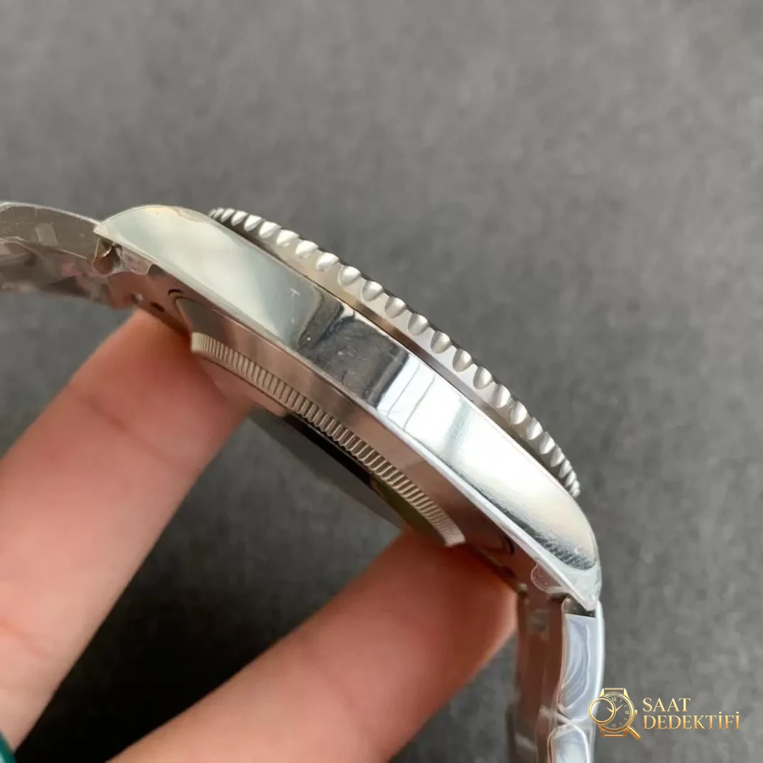 Rolex Sumbariner 116619LB Kasa