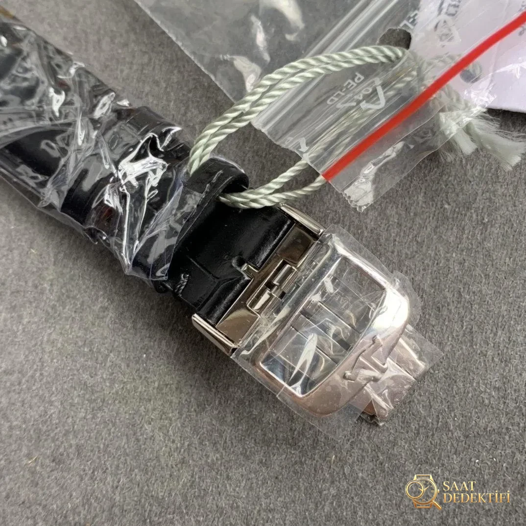 Yeni Ürün Raporu: YL Factory Jaeger-LeCoultre Palyaço 1378420 Master serisi tek parça mekanizmalı klasik saatin zayıf noktası nerede? - Kasa Çeliği ve Polisaj Kalitesi