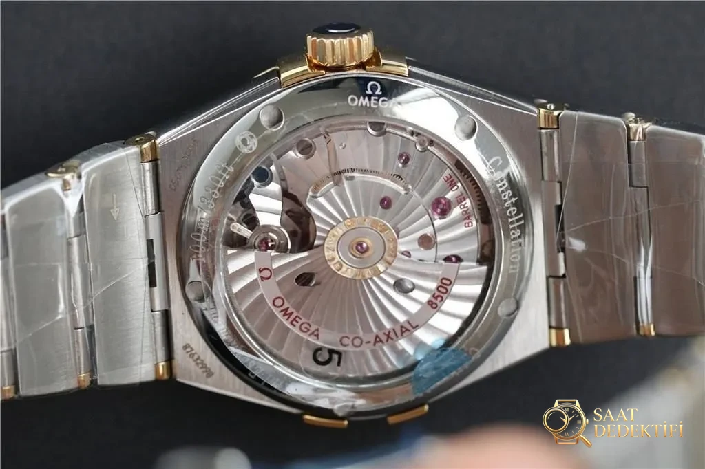 Yeni VS Factory Omega Altın Kadranlı Constellation Erkek Replika Saat Detaylı İncelemesi - Fosfor ve Super-LumiNova Gece Görünümü