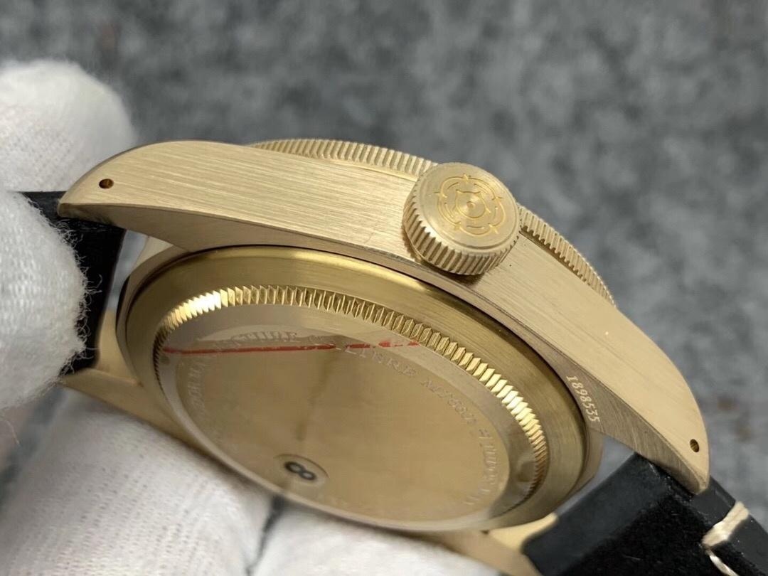 Yepyeni arduvaz grisi 2019 Beckham modeli XF Factory Tudor Black Bay Bronze M79250BA — küçük bronz kalkan kısa inceleme — 8. fotoğraf