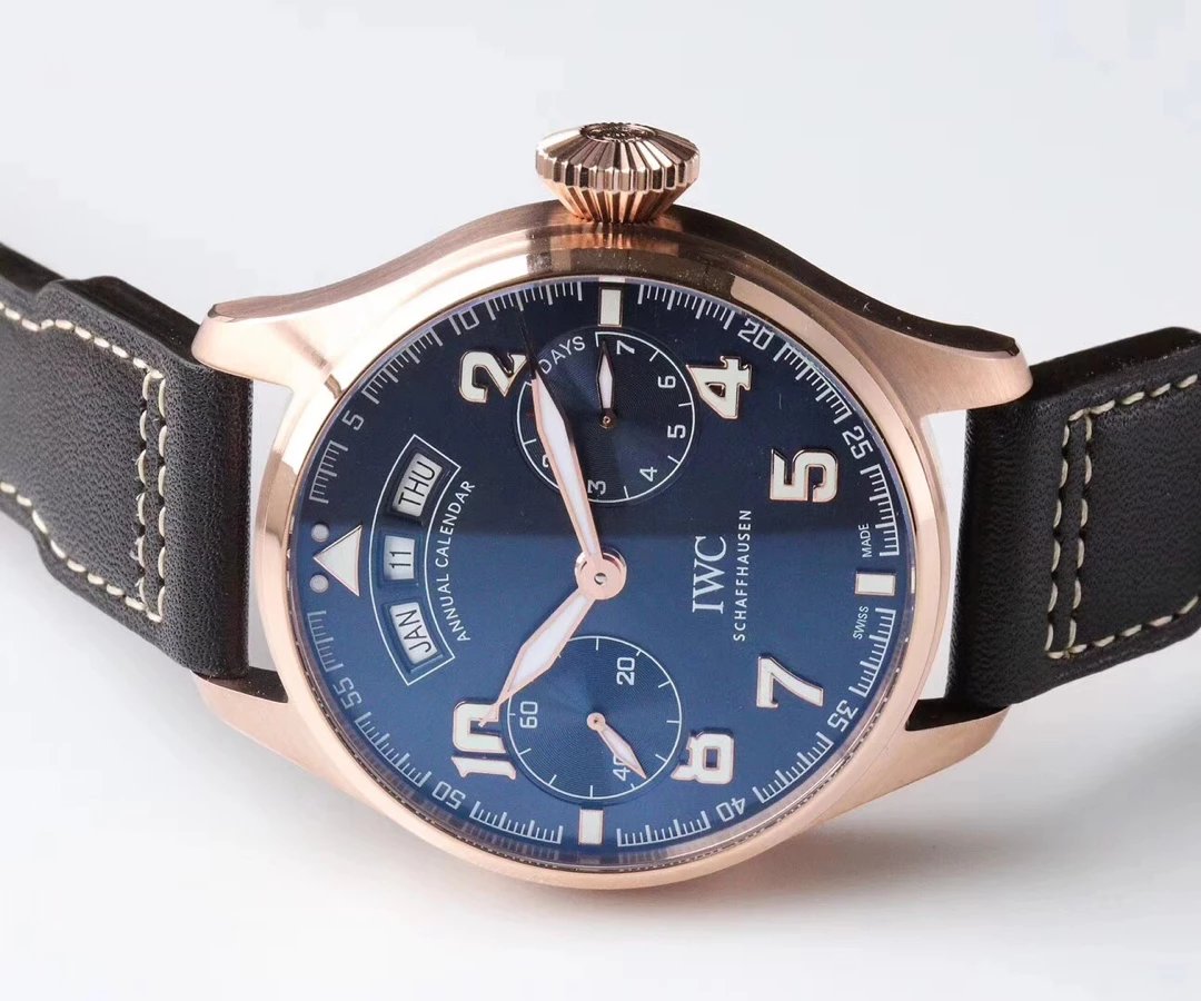 Replika IWC Yıllık Takvim Roze Altın Kasa