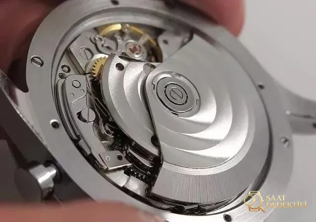 Yüksek kaliteli bir kronograf: ZF Factory IWC Portugieser kronografın sökümü, detaylar kusursuz denecek düzeyde - Makro Kadran ve İndeks İşçiliği