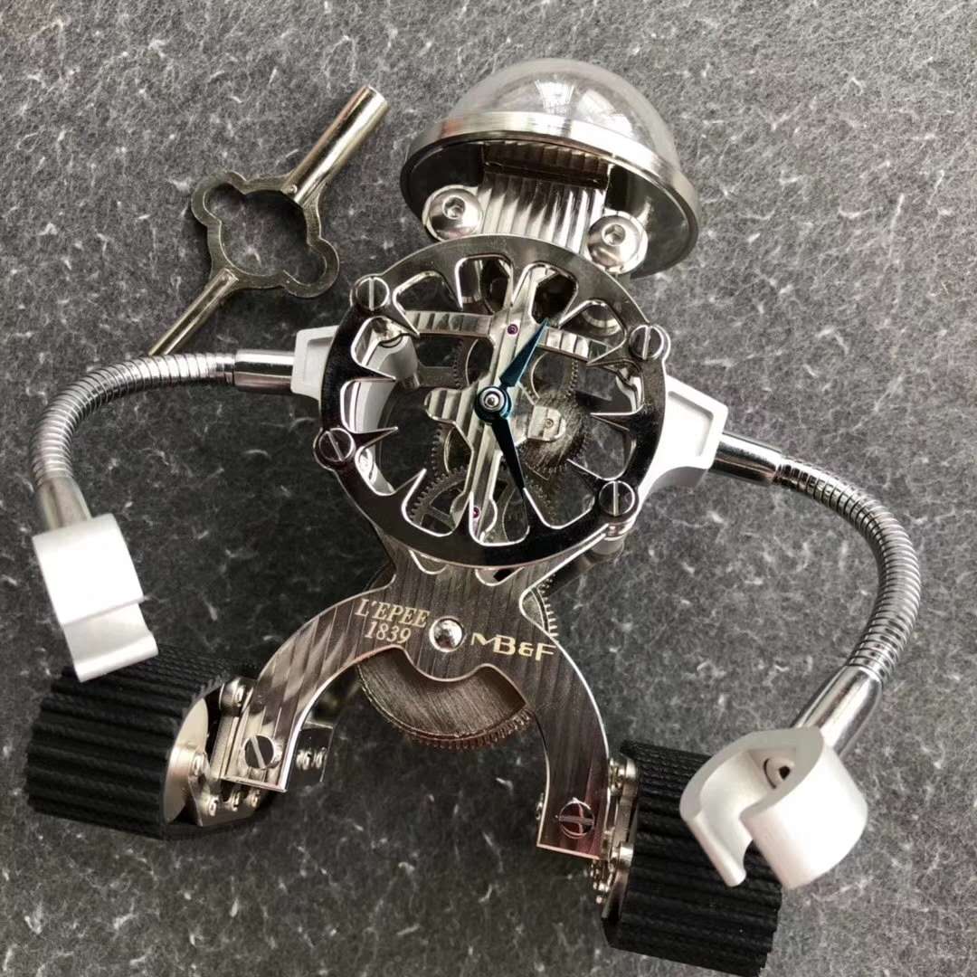 MB&F Sherman Happy Robot Saat