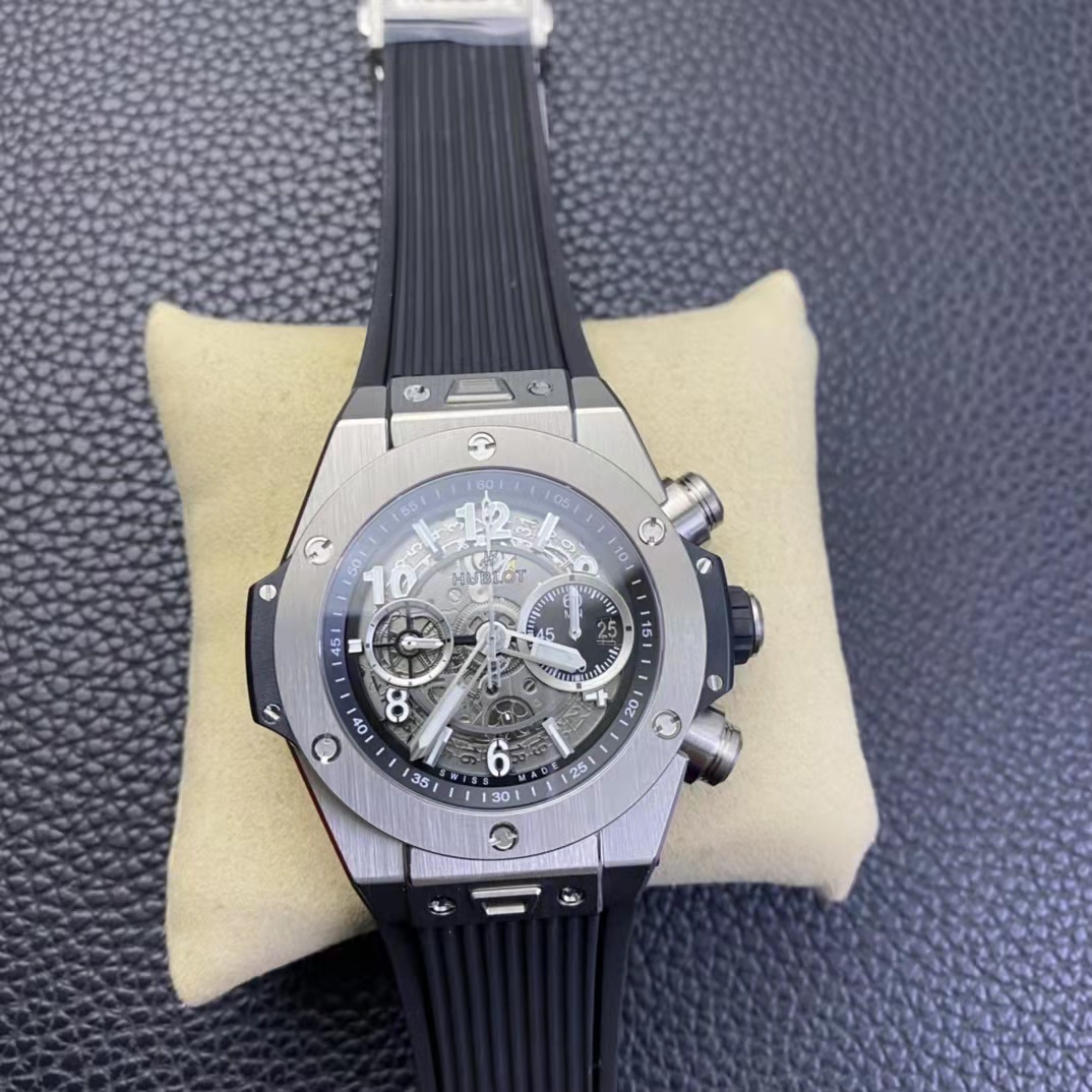 Replika Hublot Unico Paslanmaz Çelik Siyah Kauçuk