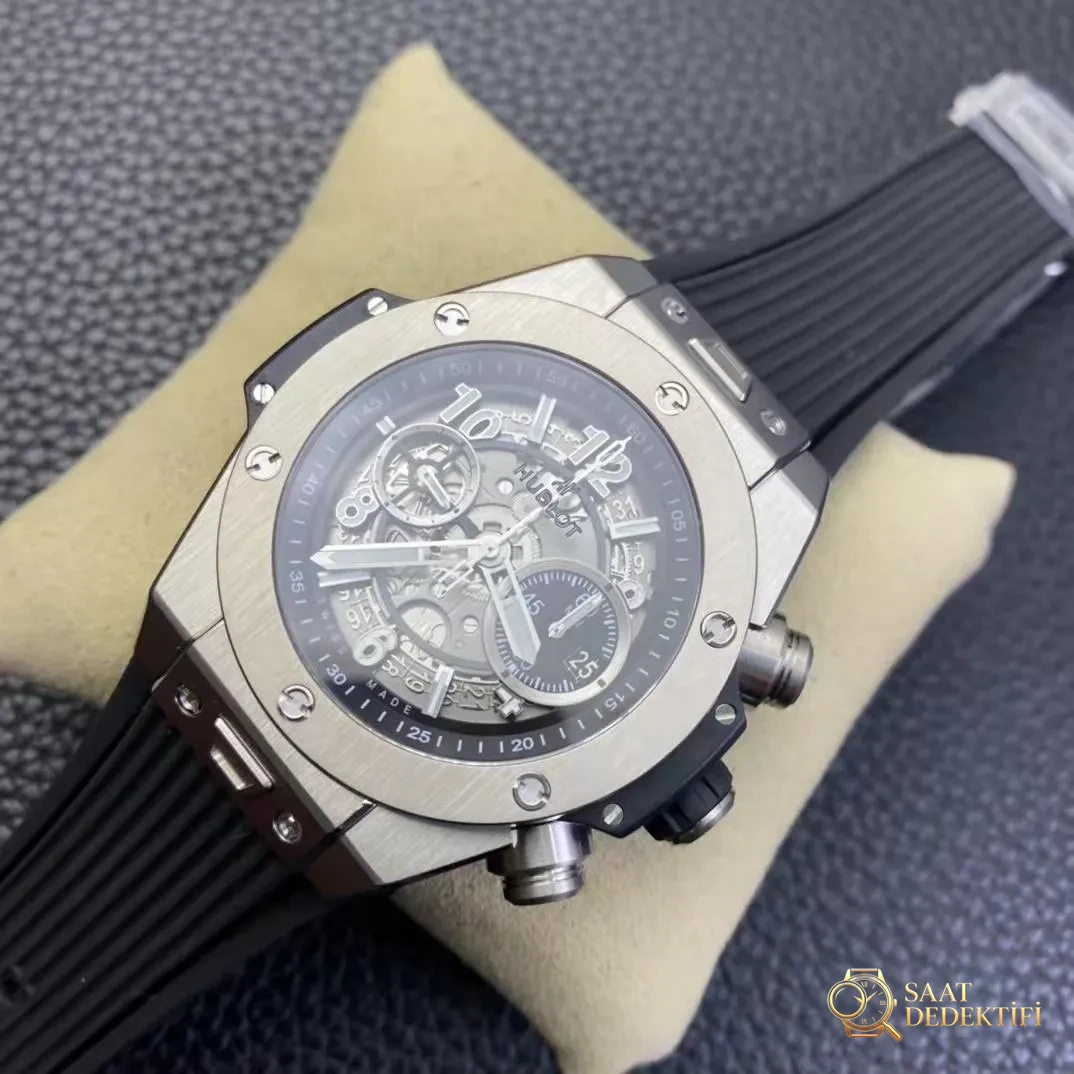 Z Factory Replica Hublot Unico Rose Gold Saat İncelemesi - Genel Açı ve Estetik Duruş